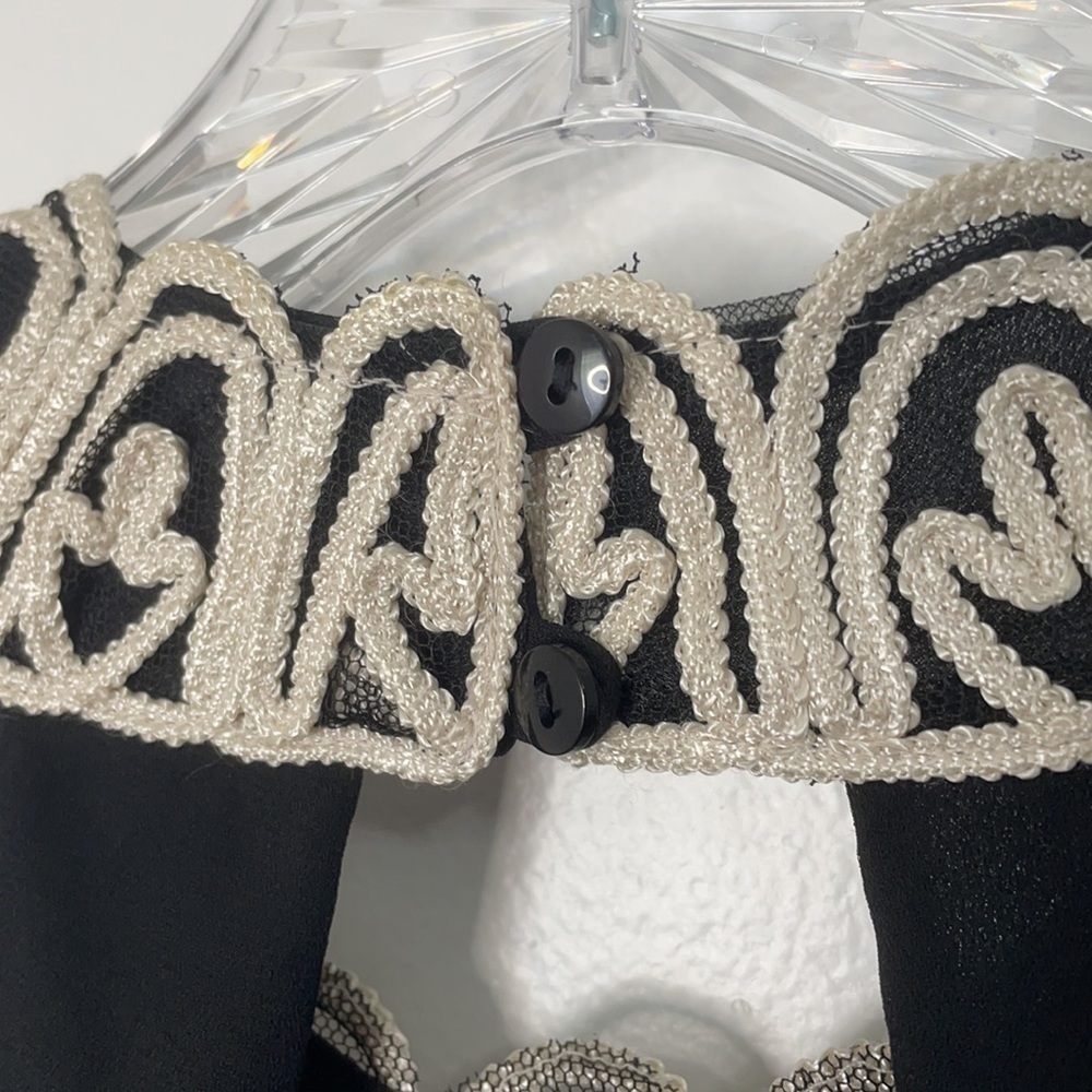 Jessica McClintock Gunne Sax Embroidered Black Halter Dress - Picture 7 of 10